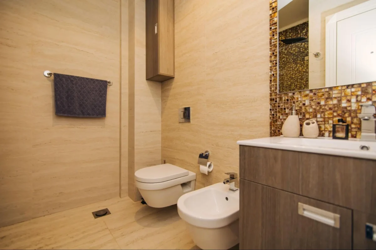 ผนังห้องน้ำเฌอร่าบอร์ด